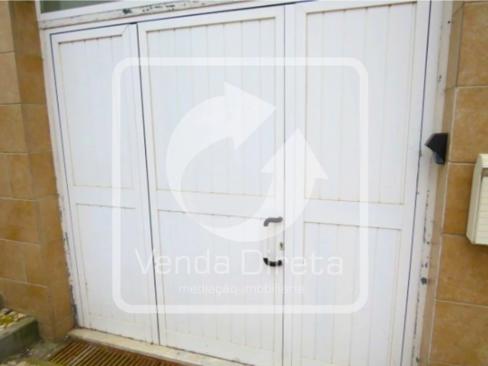 Garagem para Venda em Setubal (São Sebastião) Foto 9
