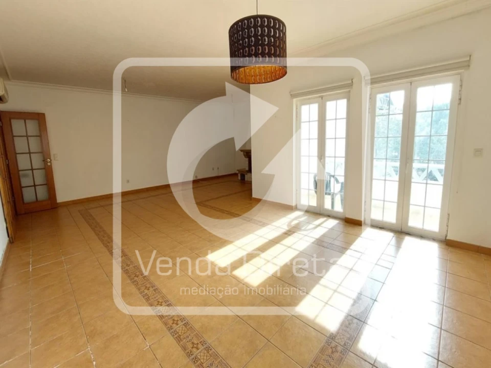 Apartamento T4 para Venda em Santa Maria e São Miguel, São Martinho, São Pedro Penaferrim Foto 4