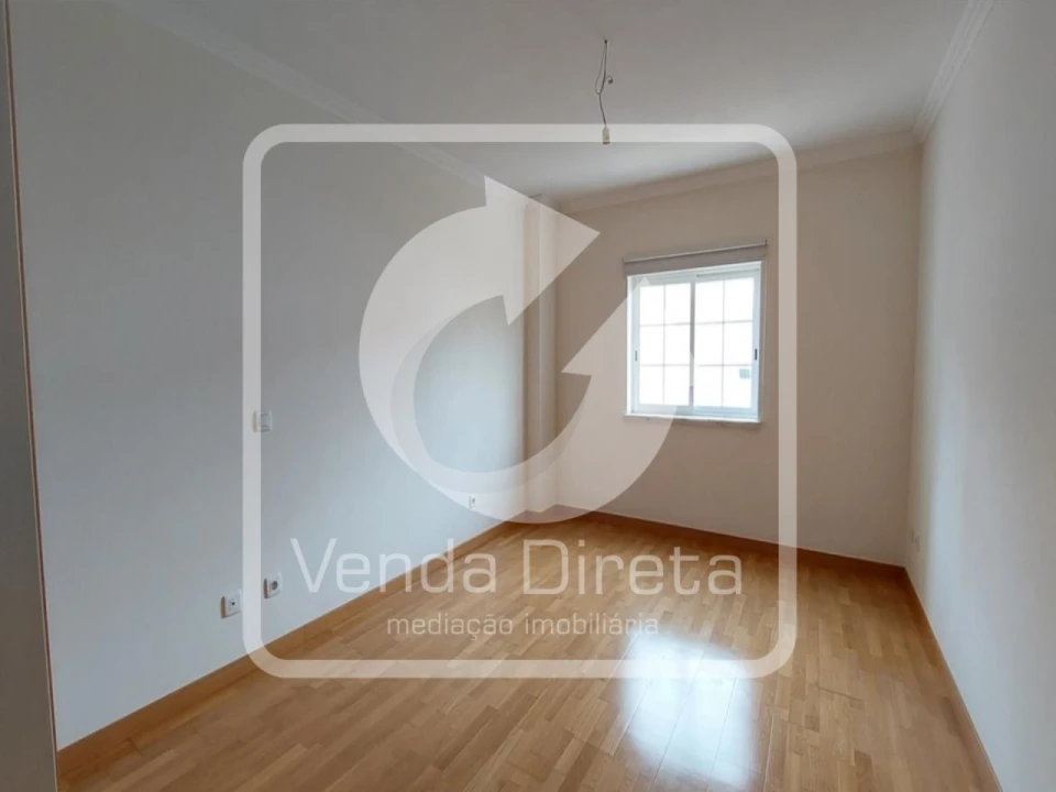 Apartamento T4 para Venda em Santa Maria e São Miguel, São Martinho, São Pedro Penaferrim Foto 19