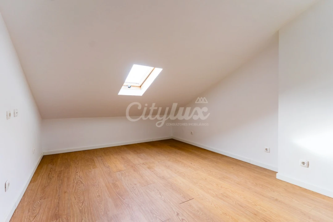 Apartamento T3 para Venda em Cascais e Estoril Foto 18