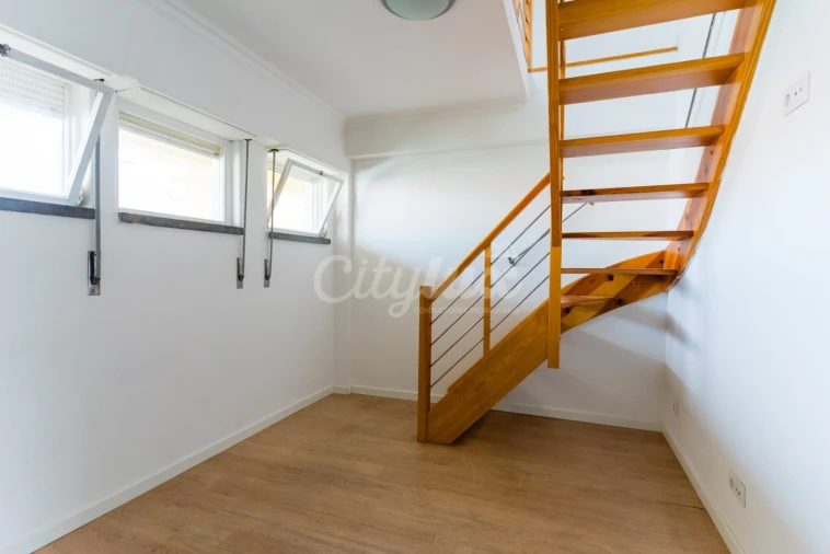 Apartamento T3 para Venda em Cascais e Estoril Foto 12