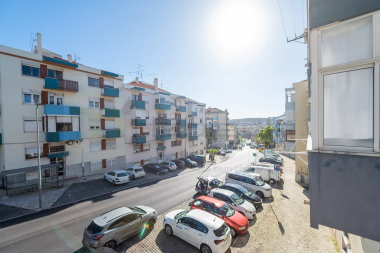 Apartamento T2 para Arrendamento em Odivelas Foto 15