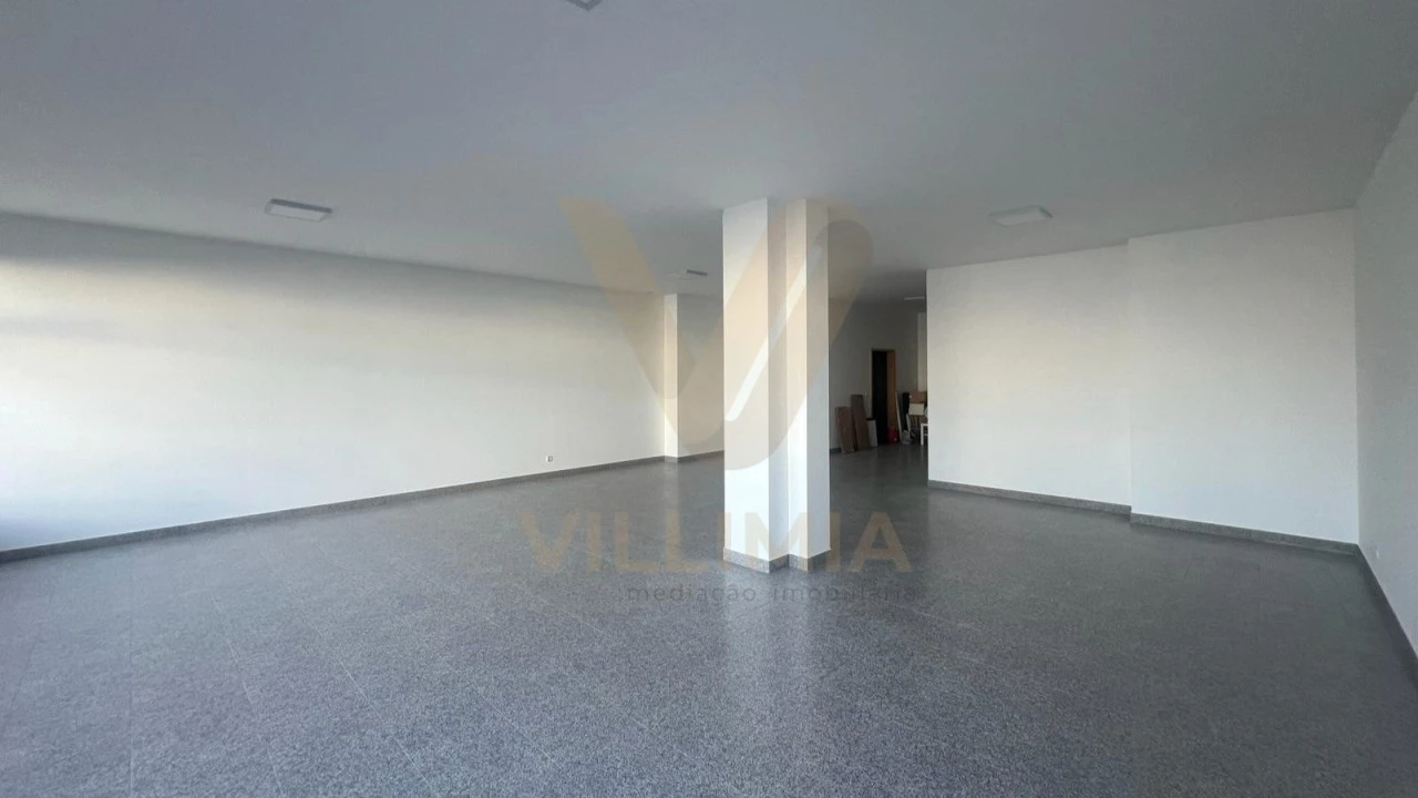 Loja para Arrendamento em Arca e Ponte de Lima Foto 7