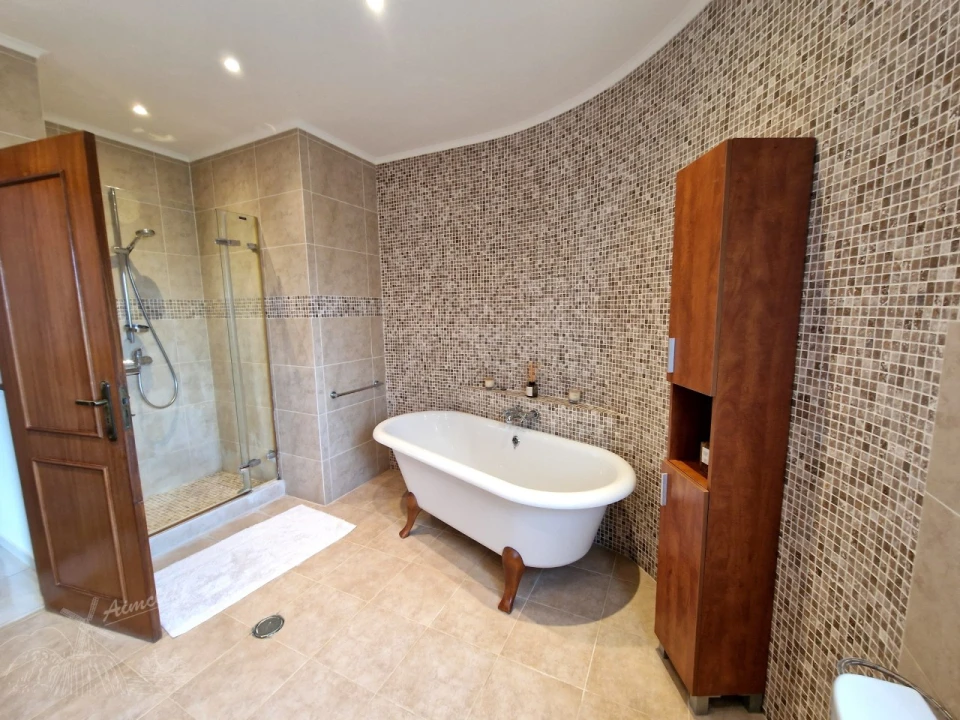 Moradia T5 para Venda em Conceição e Cabanas de Tavira Foto 10