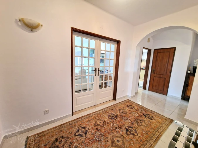 Moradia T5 para Venda em Conceição e Cabanas de Tavira Foto 8