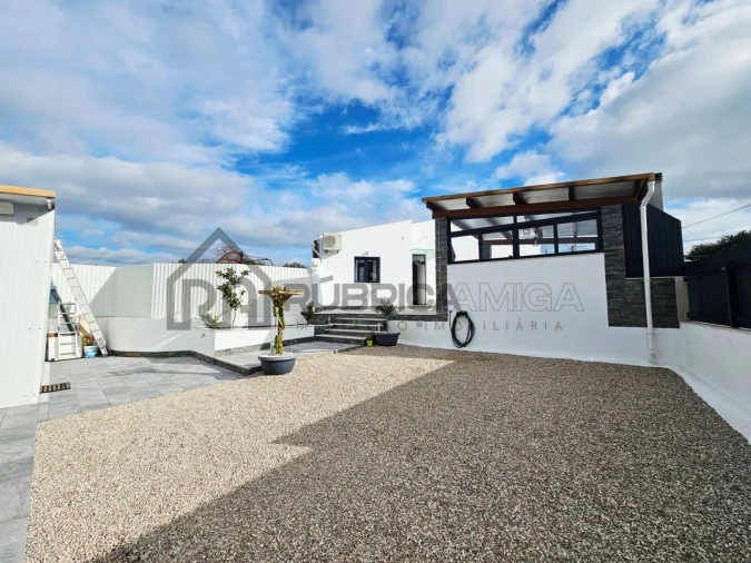 Moradia T2 para Venda em São Brás de Alportel Foto 1