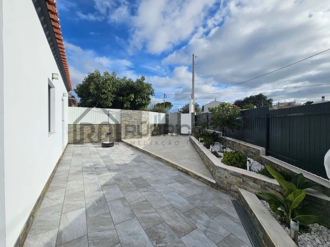 Moradia T2 para Venda em São Brás de Alportel Foto 6