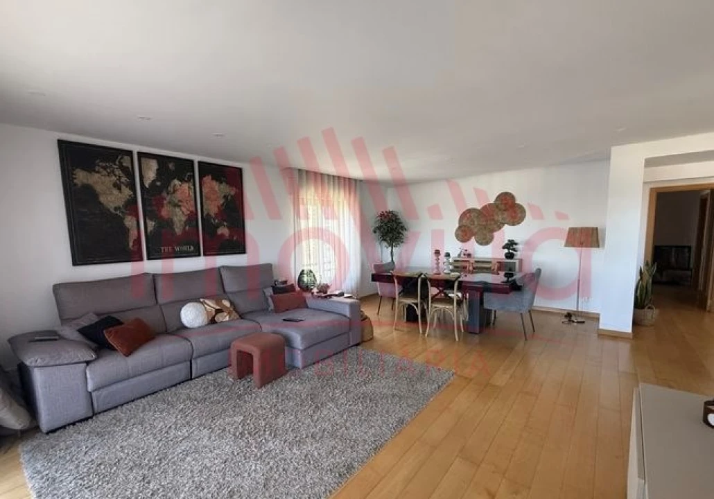 Apartamento T2 para Venda em Vila Nova da Telha Foto 8