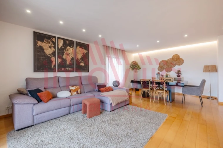 Apartamento T2 para Venda em Vila Nova da Telha Foto 4