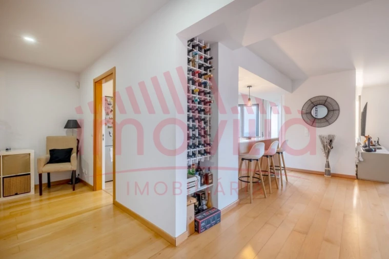 Apartamento T2 para Venda em Vila Nova da Telha Foto 9