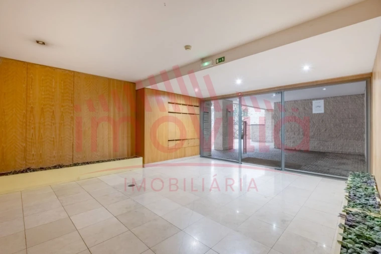 Apartamento T2 para Venda em Vila Nova da Telha Foto 20