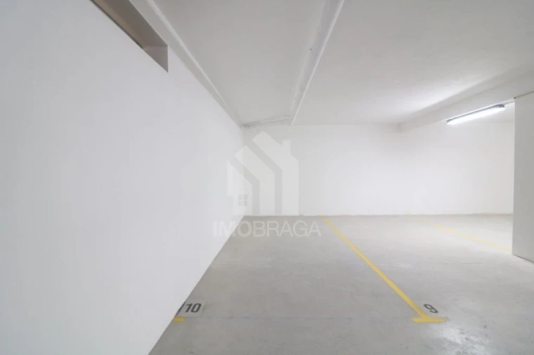 Apartamento T1 para Arrendamento em Gualtar Foto 10