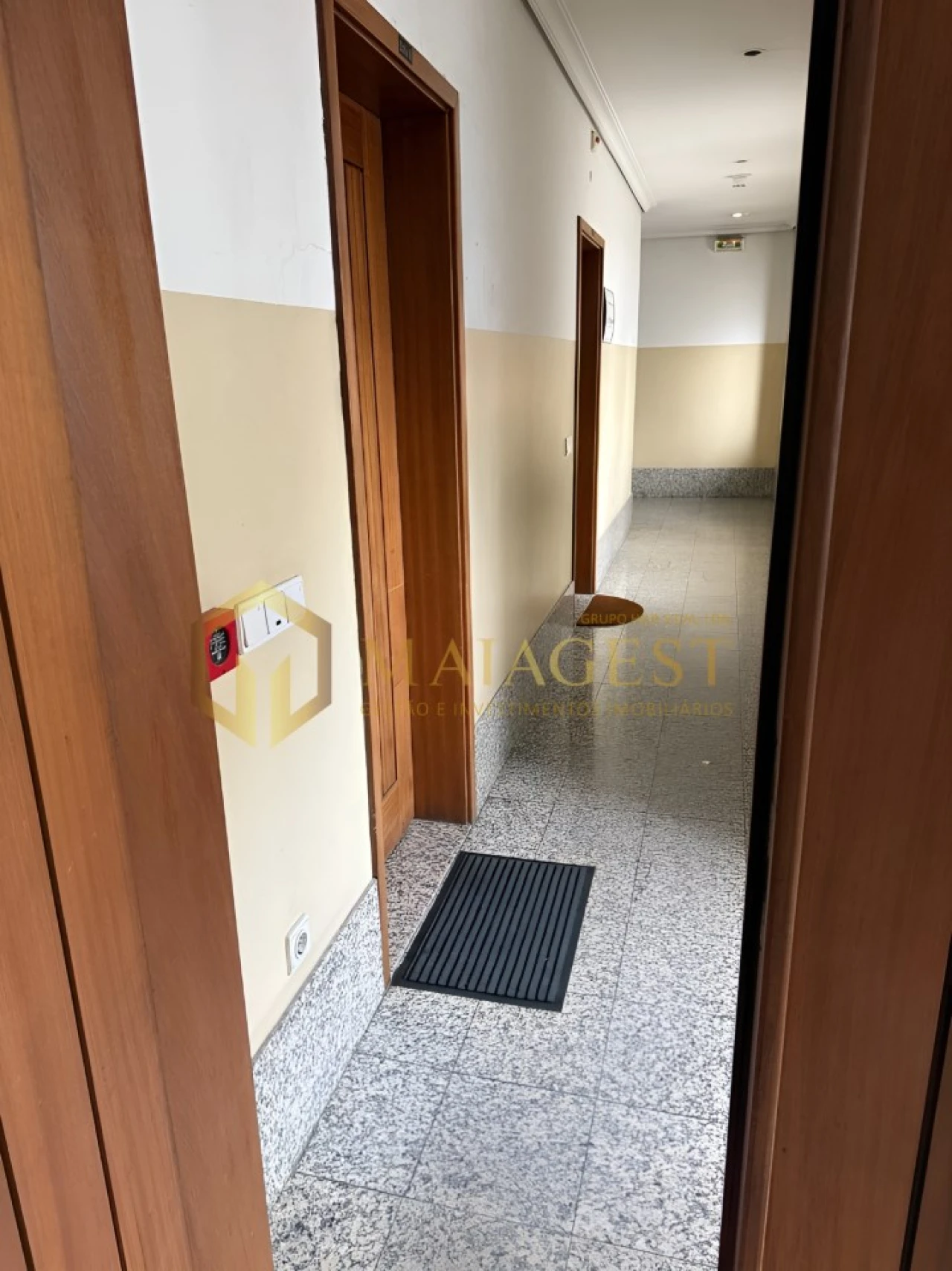 Loja para Arrendamento em Santo Tirso, Couto (Santa Cristina e São Miguel) e Burgães Foto 29