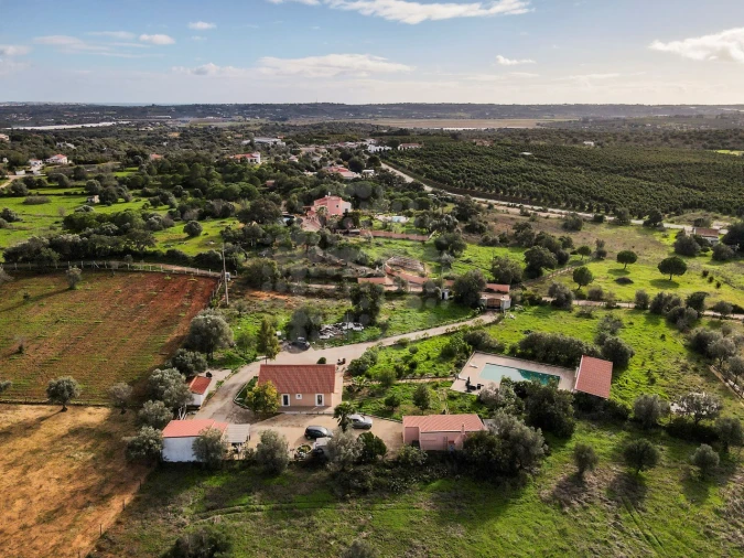 Quinta T3 para Venda em Silves Foto 34