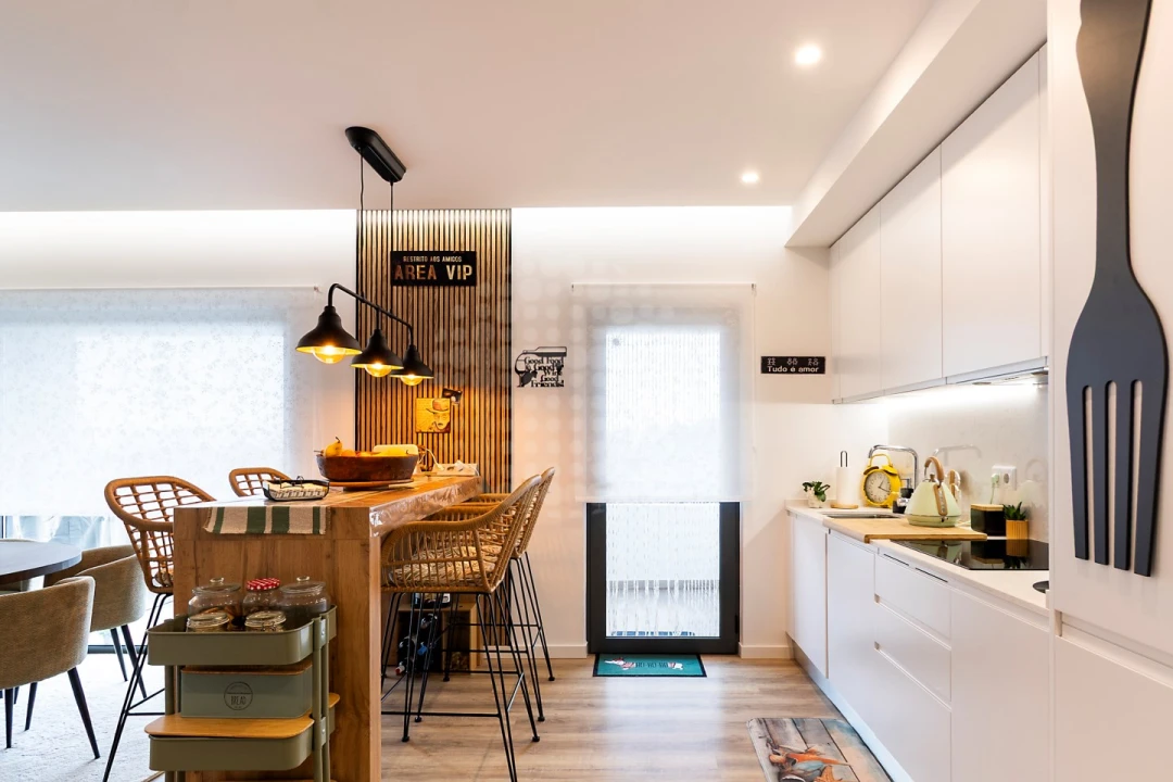 Apartamento T3 para Venda em Quelfes Foto 7