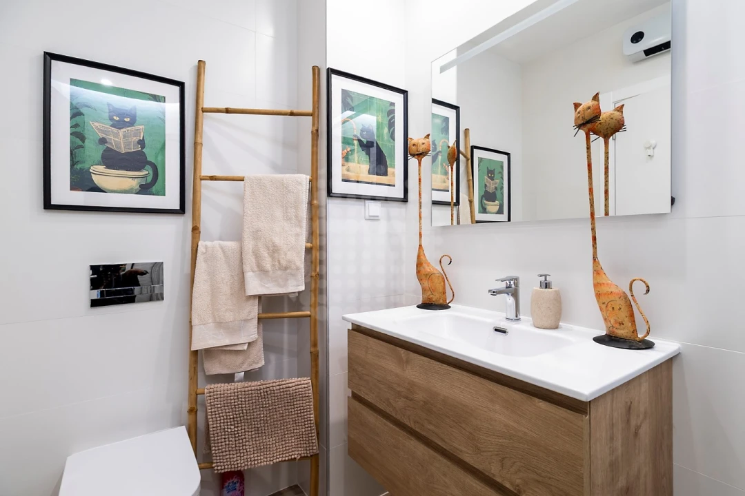 Apartamento T3 para Venda em Quelfes Foto 24