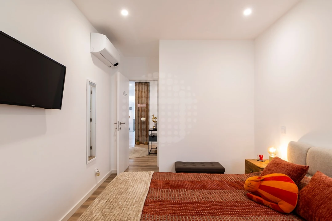 Apartamento T3 para Venda em Quelfes Foto 26