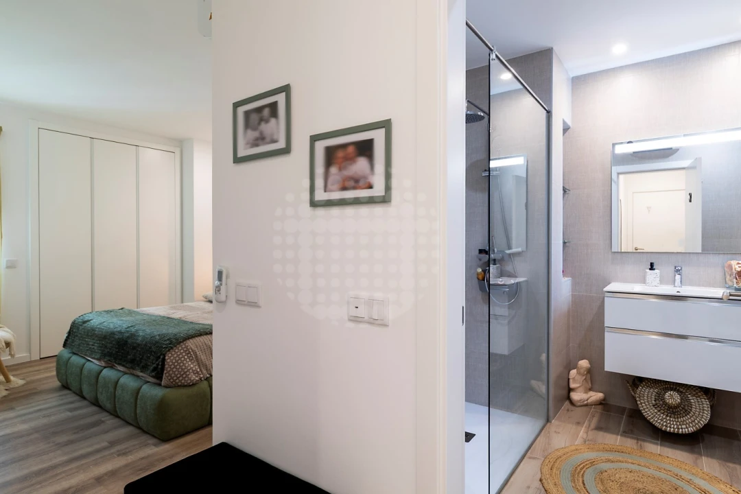 Apartamento T3 para Venda em Quelfes Foto 30