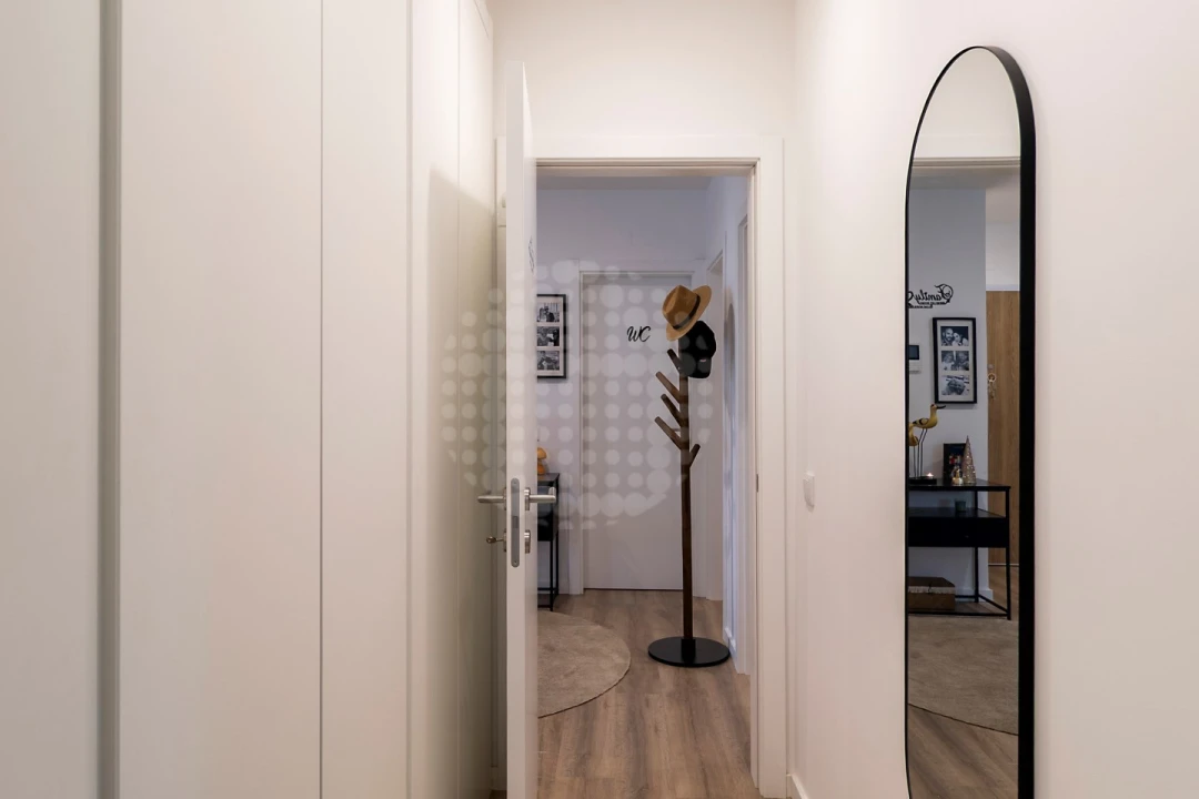 Apartamento T3 para Venda em Quelfes Foto 35