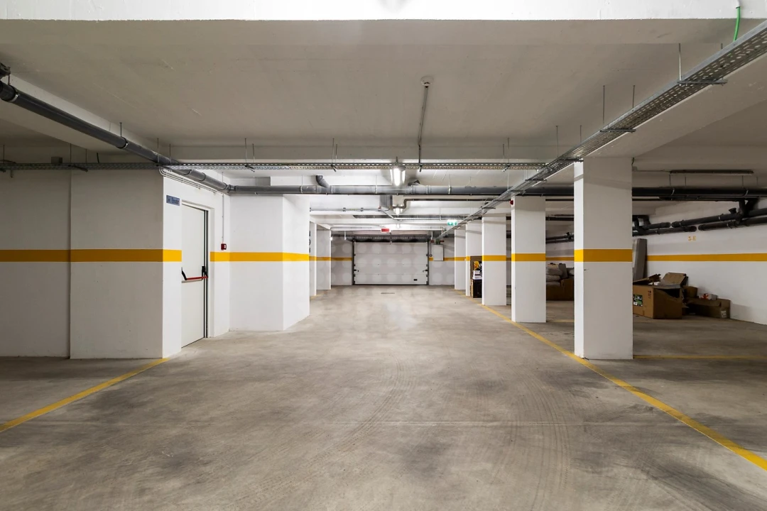 Apartamento T3 para Venda em Quelfes Foto 37