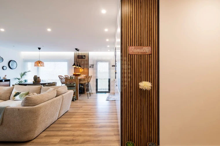 Apartamento T3 para Venda em Quelfes Foto 4