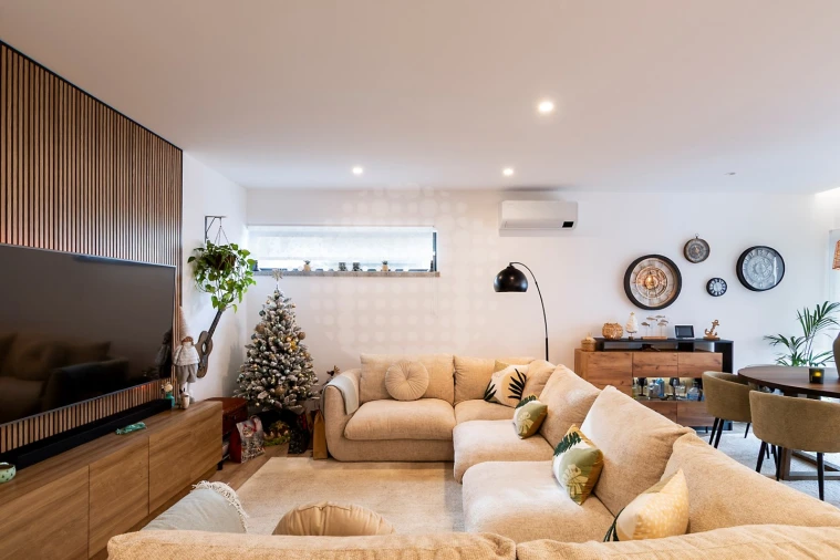 Apartamento T3 para Venda em Quelfes Foto 8