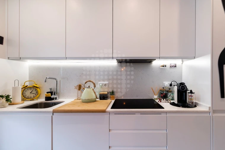 Apartamento T3 para Venda em Quelfes Foto 12