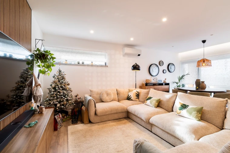 Apartamento T3 para Venda em Quelfes Foto 19