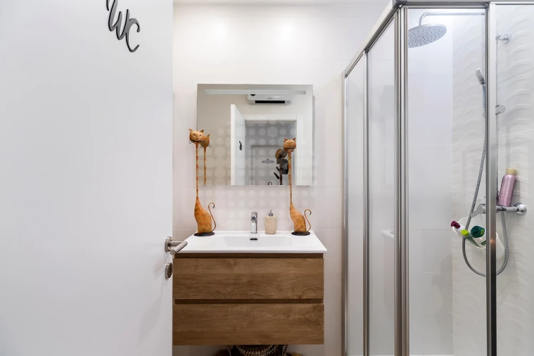 Apartamento T3 para Venda em Quelfes Foto 23