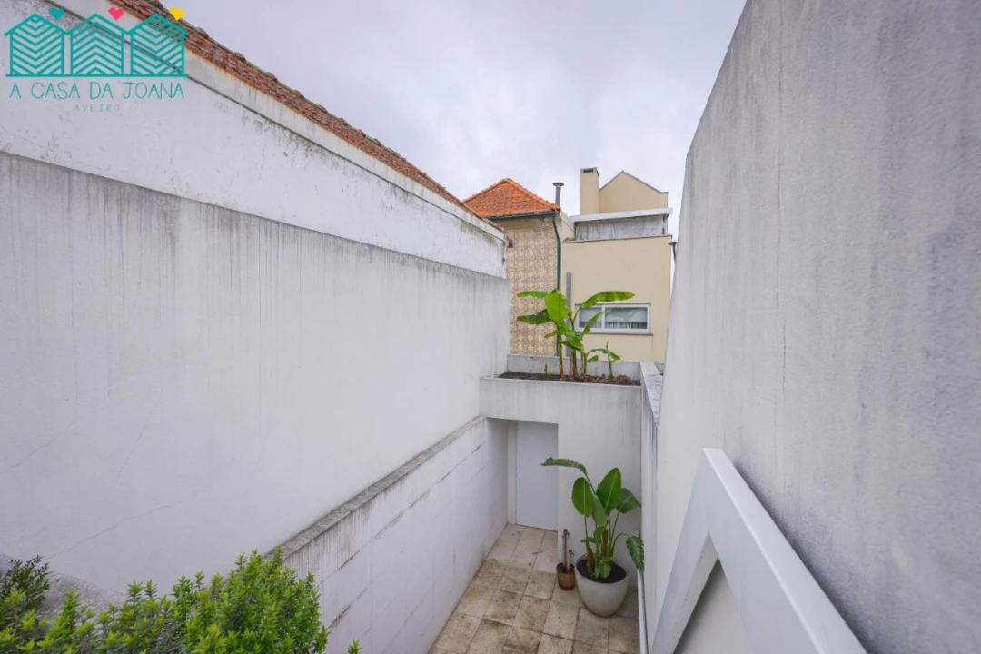 Moradia T2 para Arrendamento em Glória e Vera Cruz Foto 30