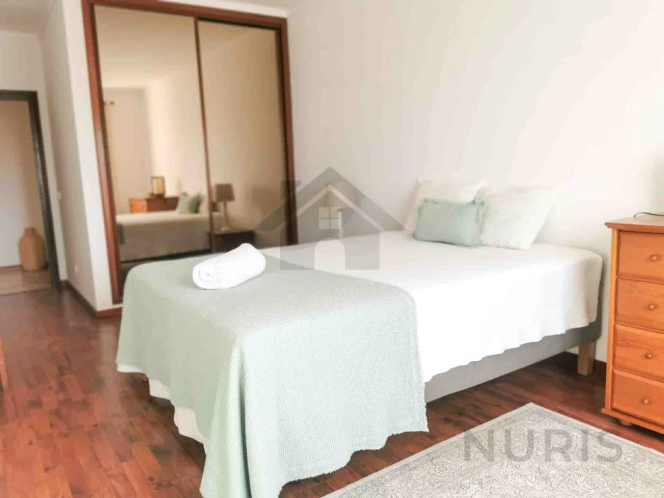 Apartamento T1 para Arrendamento em Portimão Foto 10