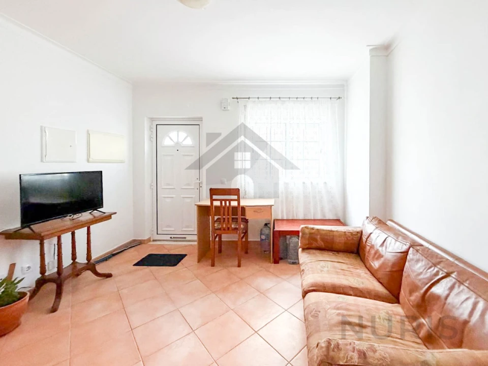 Apartamento T1 para Venda em Portimão Foto 3