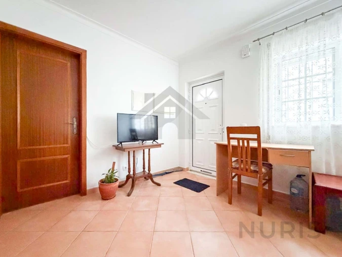 Apartamento T1 para Venda em Portimão Foto 4