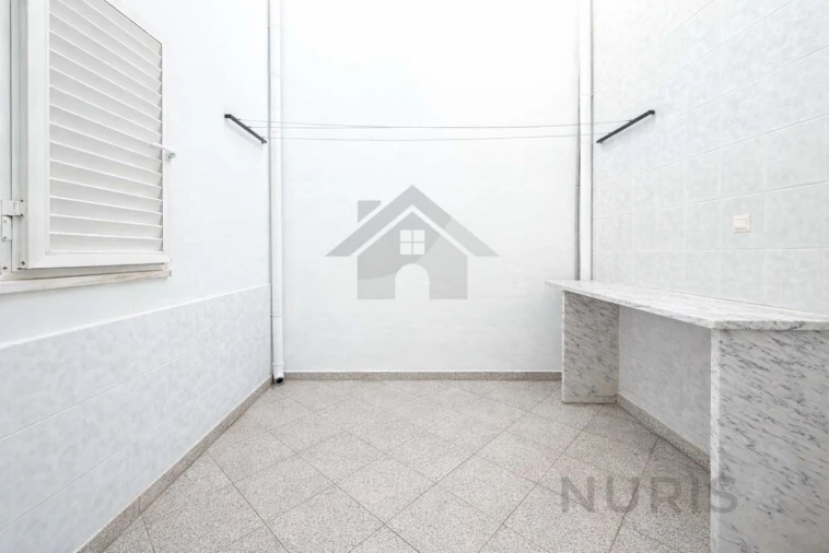 Apartamento T1 para Venda em Portimão Foto 14