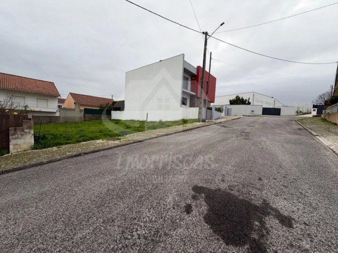 Terreno para Venda em Santa Iria de Azoia, São João da Talha e Bobadela Foto 6