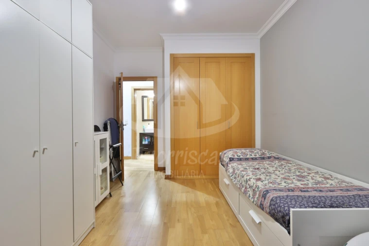 Apartamento T2 para Venda em Santa Iria de Azoia, São João da Talha e Bobadela Foto 13