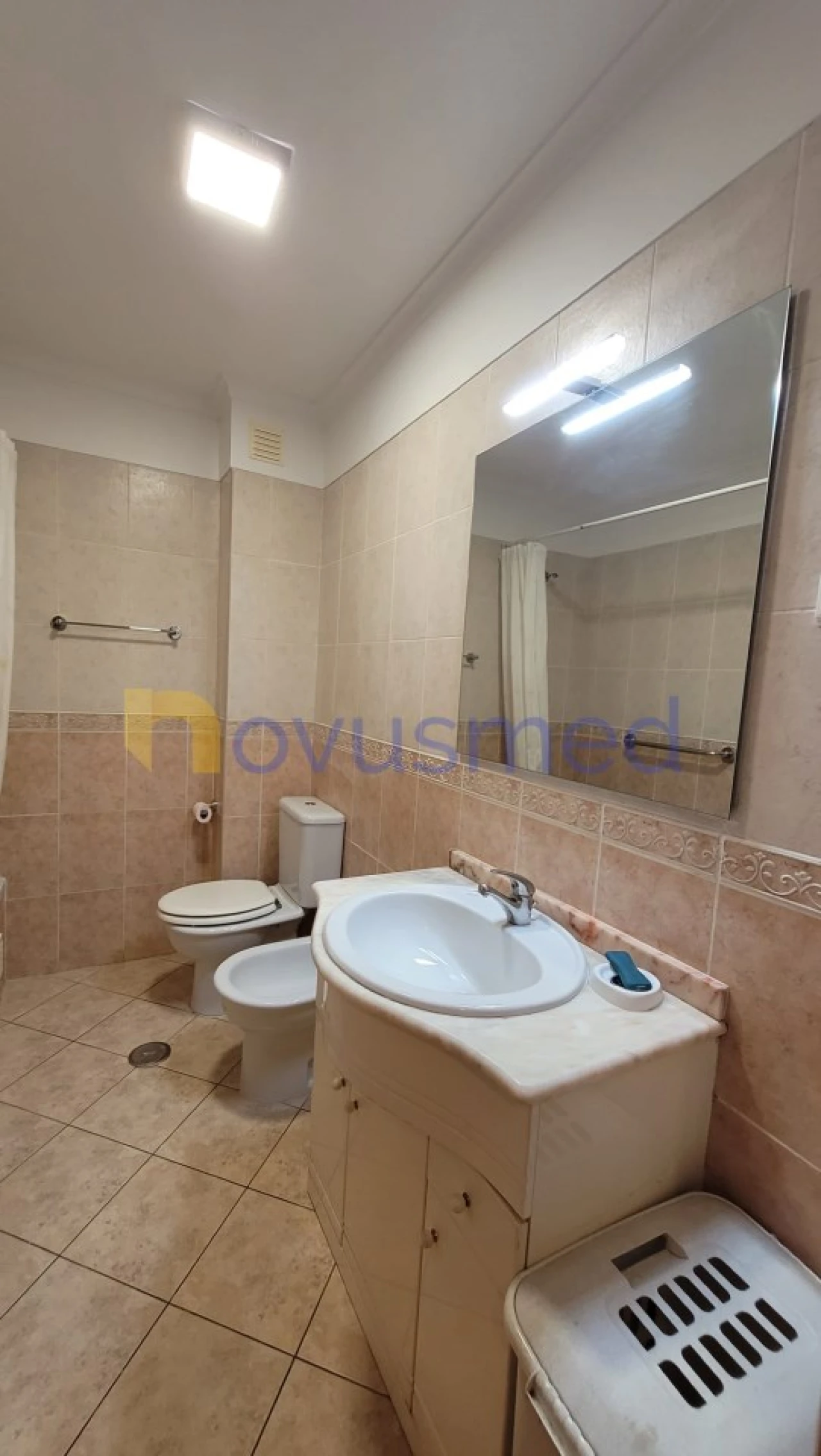 Apartamento T2 para Arrendamento em Albufeira e Olhos de Água Foto 13