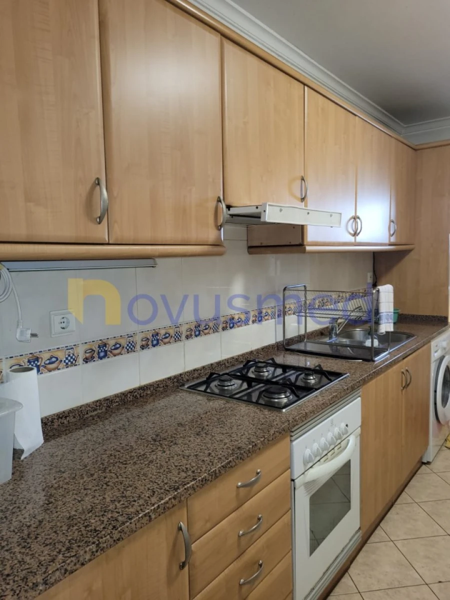Apartamento T2 para Arrendamento em Albufeira e Olhos de Água Foto 6