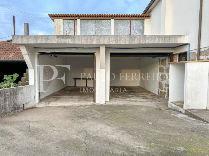 Moradia T2 para Arrendamento em Gondifelos, Cavalões e Outiz Foto 5