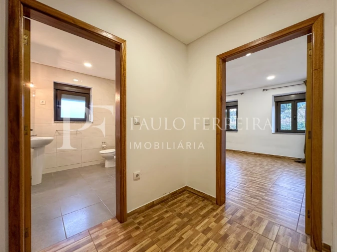 Moradia T2 para Arrendamento em Gondifelos, Cavalões e Outiz Foto 8