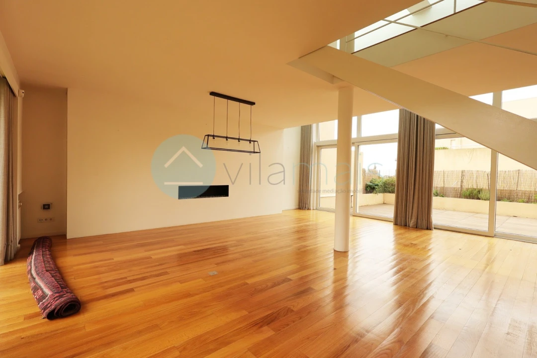 Moradia T4 para Venda em Aldoar, Foz do Douro e Nevogilde Foto 3