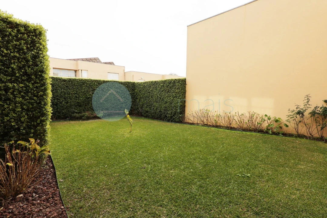 Moradia T4 para Venda em Aldoar, Foz do Douro e Nevogilde Foto 22