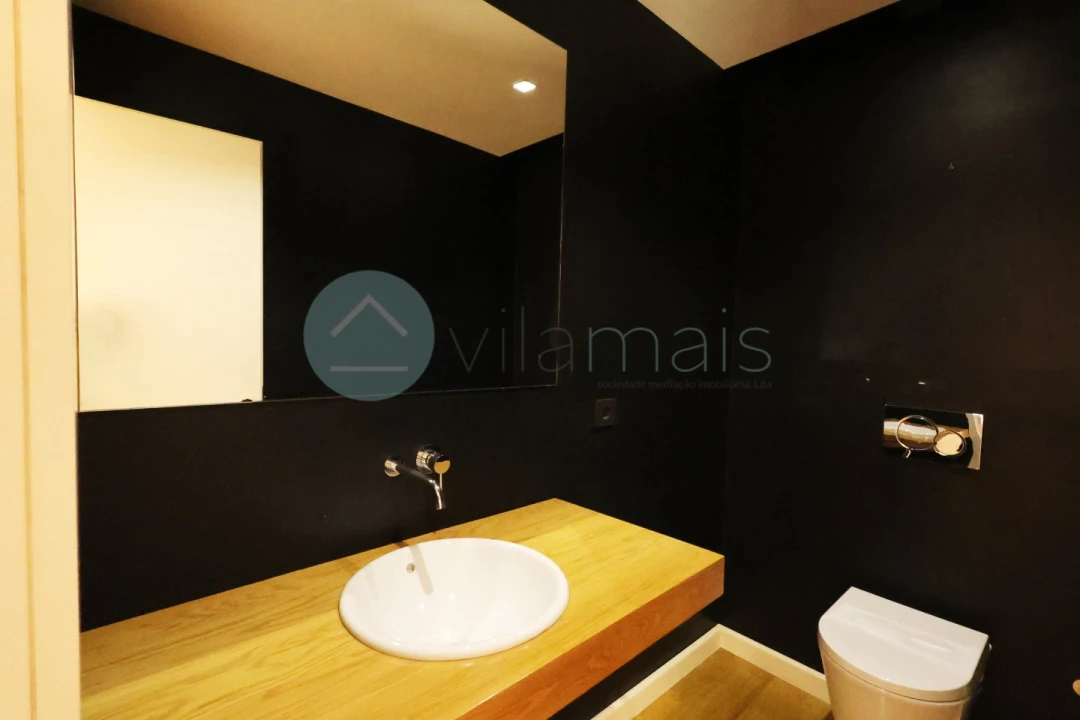 Moradia T4 para Venda em Aldoar, Foz do Douro e Nevogilde Foto 23