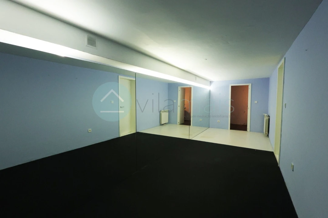 Moradia T4 para Venda em Aldoar, Foz do Douro e Nevogilde Foto 36