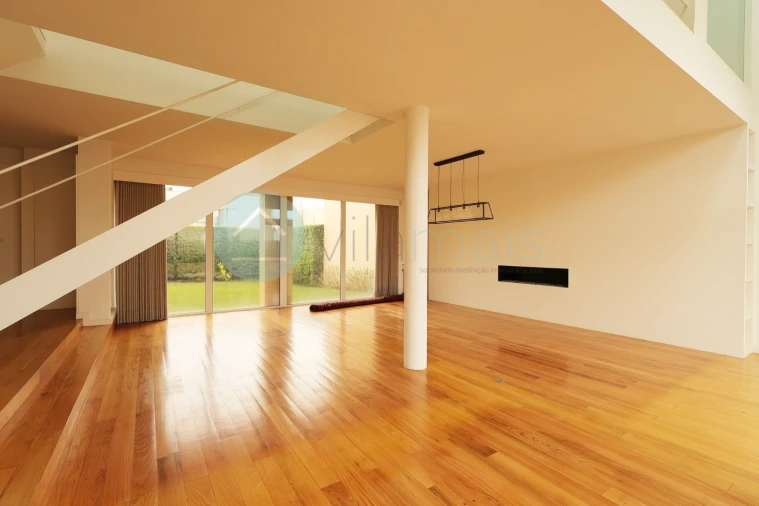 Moradia T4 para Venda em Aldoar, Foz do Douro e Nevogilde