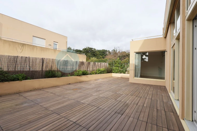 Moradia T4 para Venda em Aldoar, Foz do Douro e Nevogilde Foto 13