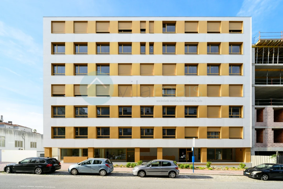 Apartamento T2 para Venda em Paranhos Foto 3