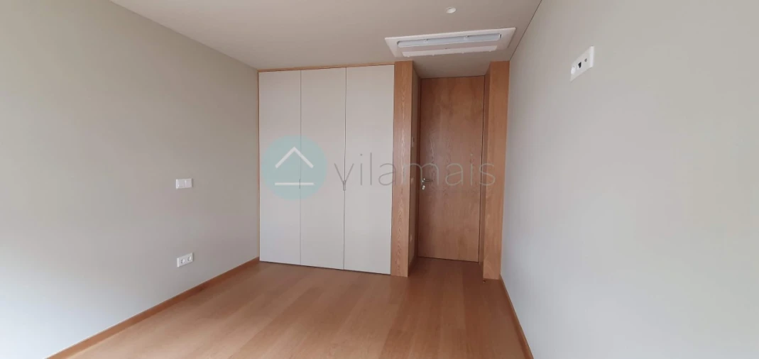 Apartamento T2 para Venda em Paranhos Foto 12