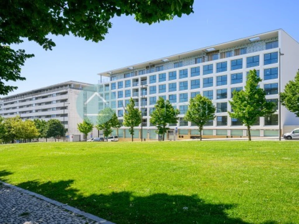 Apartamento T3 para Venda em Campanhã Foto 1