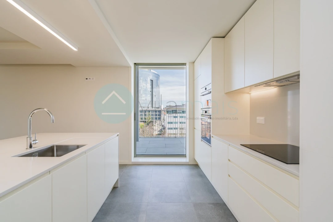 Apartamento T3 para Venda em Campanhã Foto 18